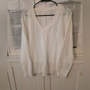 Elegant White Knit Sweater
